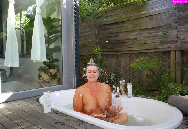 Funcoupleforfree OnlyFans Thumbnail #CSjesPnf0Y