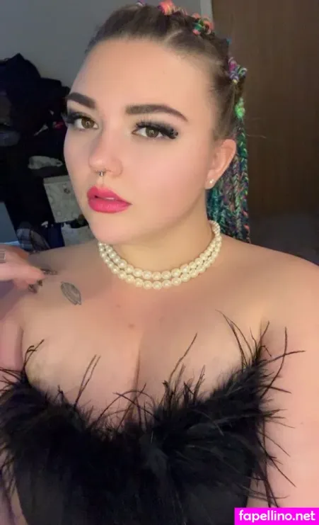 Funhousewife69 OnlyFans Thumbnail #x1d4V4txbz
