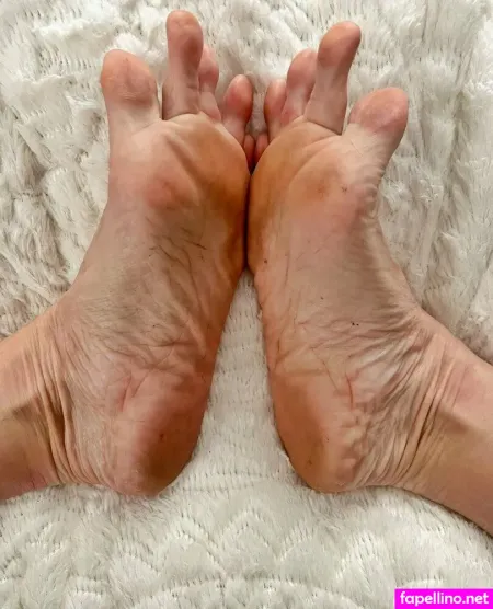 Funkfyfeetgurl5150 OnlyFans Thumbnail #PiiNi0BAj0