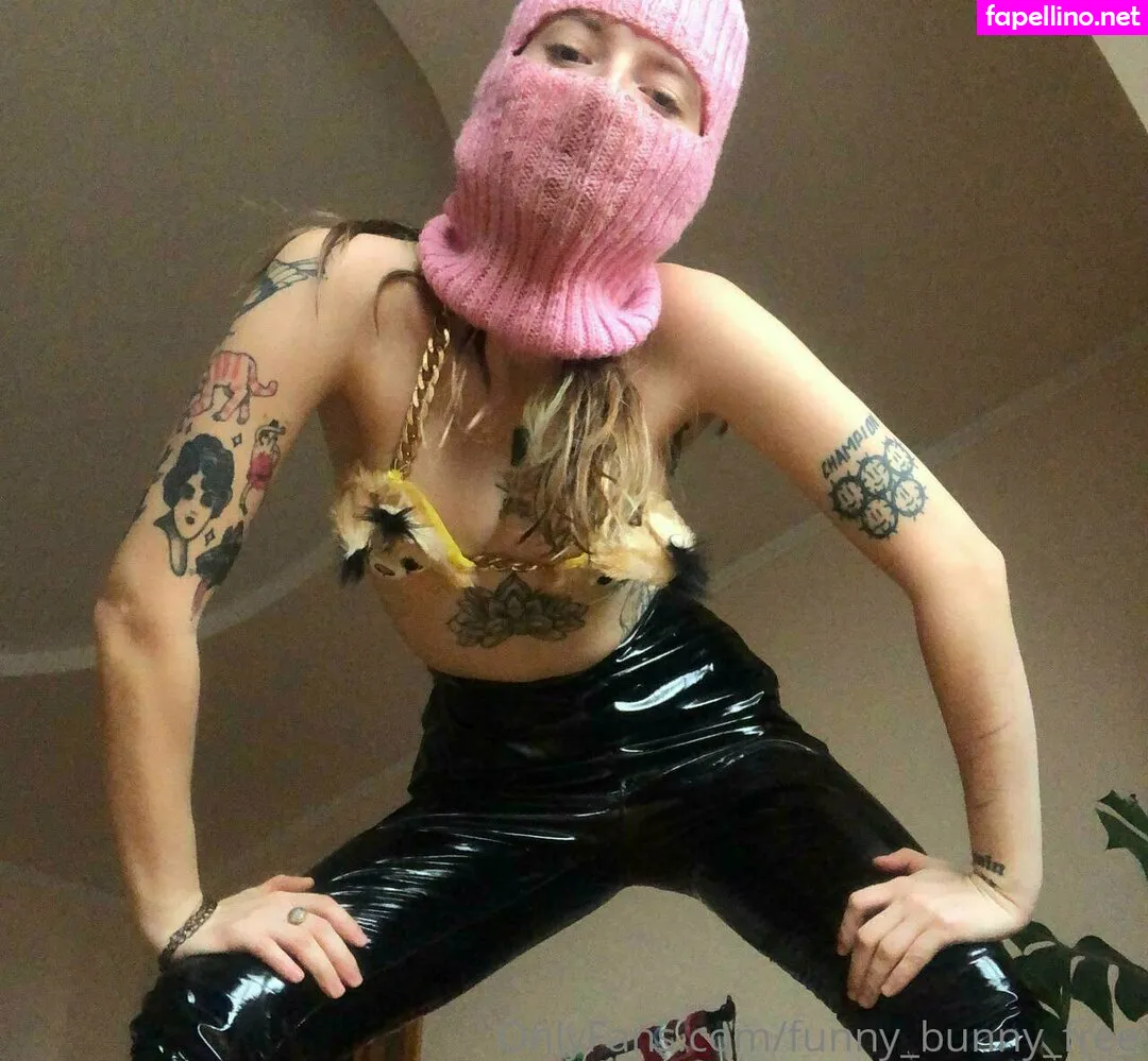 funnybunnykiss, funnybunnytoes Nude Leaked OnlyFans Photo #3udT3uLUNv