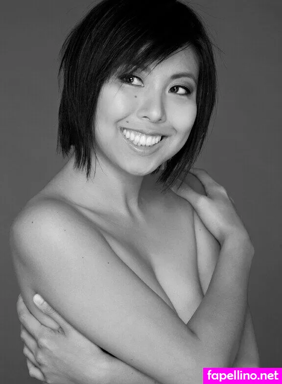 funnyrosie, outoftheboxrosie Nude Leaked OnlyFans Photo #AUD3OuhVHE