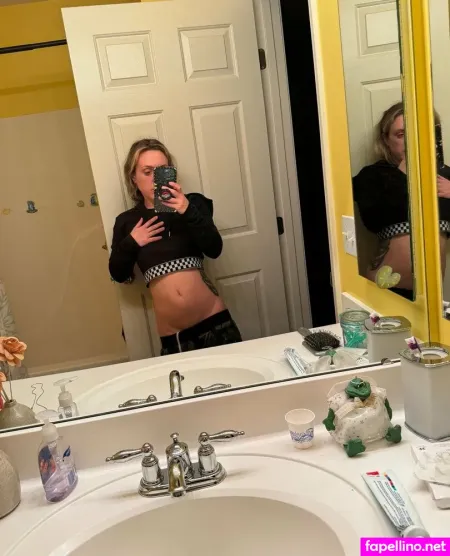 Funsizebrat94 OnlyFans Thumbnail #pBCgqovRZn