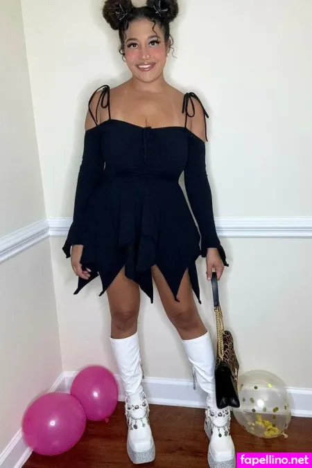 Funsizedmegan photo