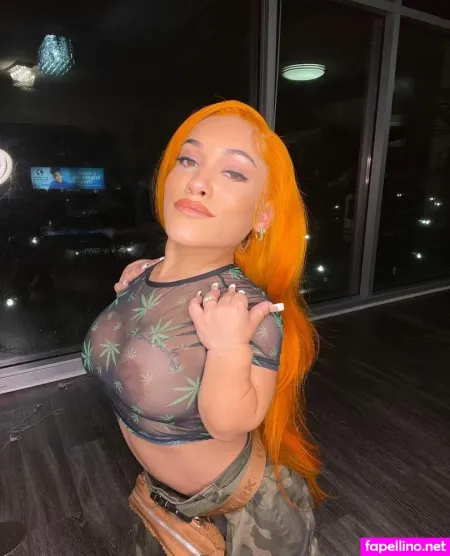 Funsizehanna OnlyFans Thumbnail #6HpPcvOYP1