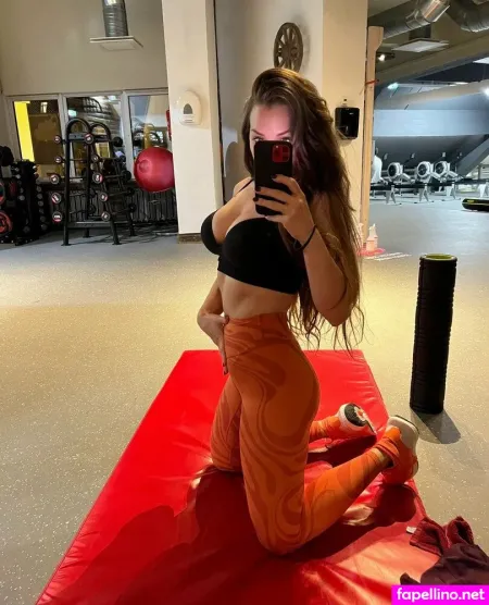 Funtikingym OnlyFans Thumbnail #r8WNlzDVAW