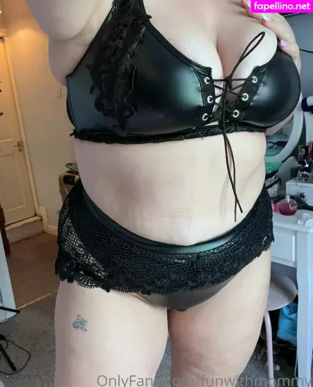 Funwithmommy OnlyFans Thumbnail #CPhzJaqS55