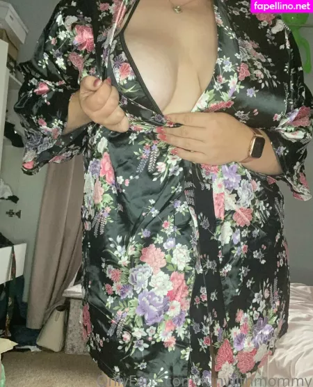 Funwithmommy OnlyFans Thumbnail #hYVMQGhWz4