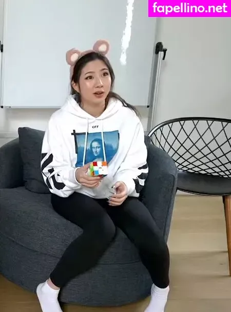 Fuslie 2 OnlyFans Thumbnail #f7S2QZO64z