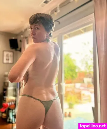 Fuzzbitch OnlyFans Thumbnail #fQbrdDbnvQ