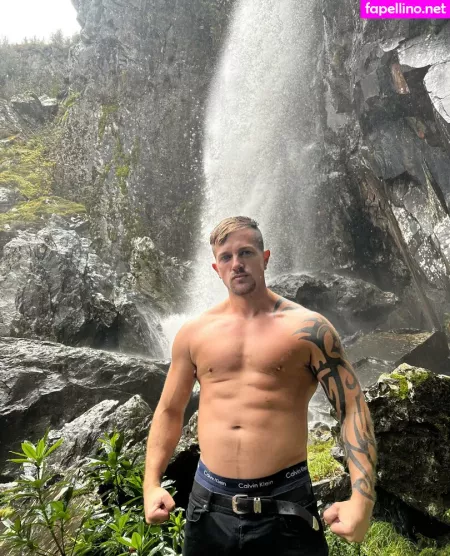 Fxxkingexplorers OnlyFans Thumbnail #2lg9agzUEK