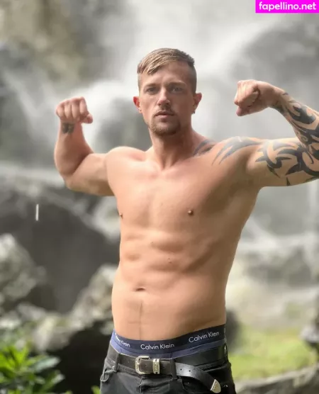 Fxxkingexplorers OnlyFans Thumbnail #Llbbiio8AZ