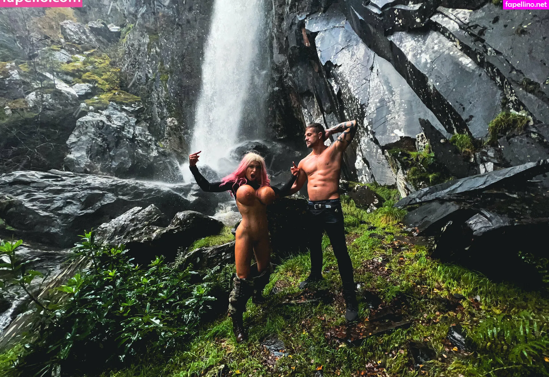 fxxkingexplorers Nude Leaked OnlyFans Photo #VVYQvdR5j5