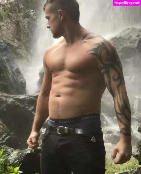 Fxxkingexplorers OnlyFans Thumbnail #ahnaBkATZF