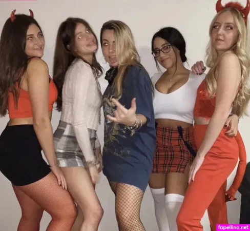 Gab S OnlyFans Thumbnail #rKDlZ99FfL