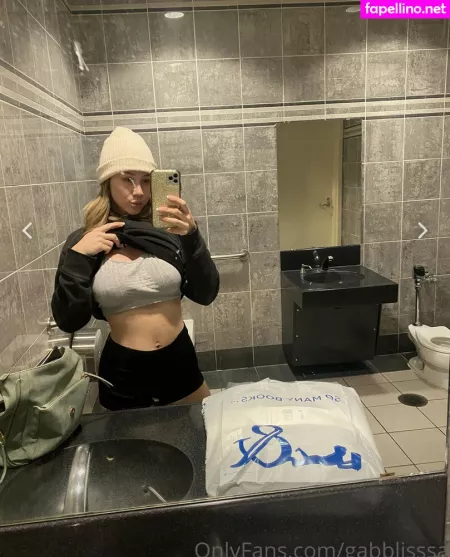 Gabblissa Yerrmom OnlyFans Thumbnail #VlMqn74SIj