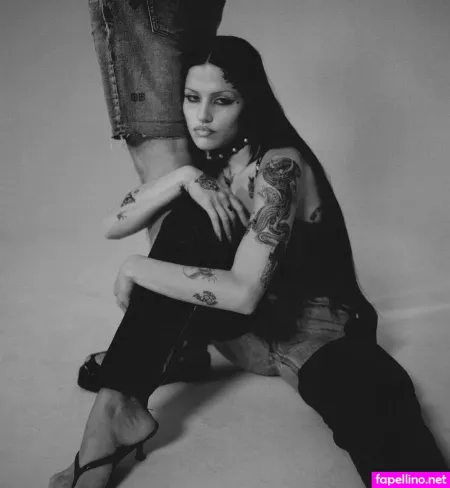 Gabbrielle Bechtel OnlyFans Thumbnail #cV8xZ4Cyrk