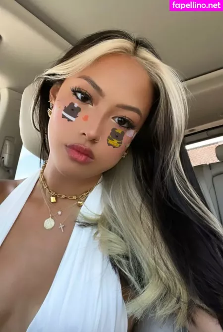 Gabby Hua OnlyFans Thumbnail #lOM0q49von