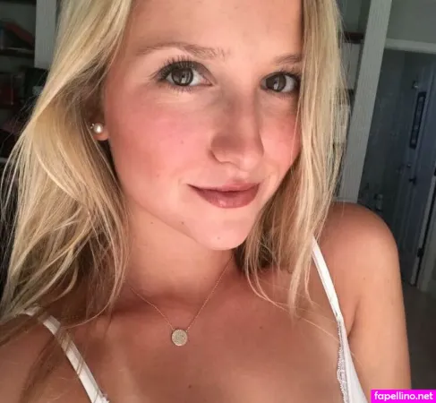 Gabi Fine OnlyFans Thumbnail #fYMwnarkc0