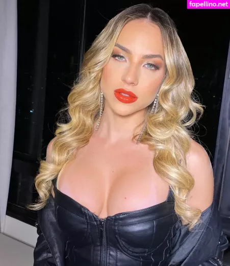 Gabi Martins OnlyFans Thumbnail #88rcGbxUWC