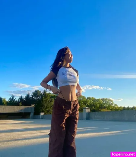 Gabi Shu OnlyFans Thumbnail #1qQr3NnUe9