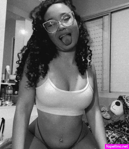 Gabih Reis OnlyFans Thumbnail #KdzSM3VyXN