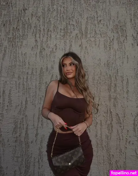 Gabriela Alves 3 Main Profile Photo