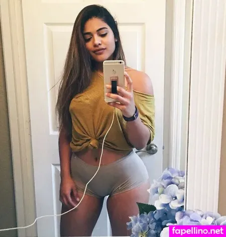 Gabriela Bandy OnlyFans Thumbnail #NM9iGTaDUf