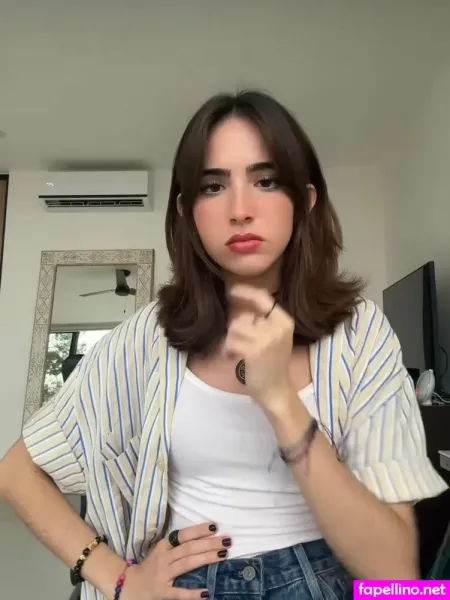 Gabriela Bee OnlyFans Thumbnail #Akz2TFCdrX