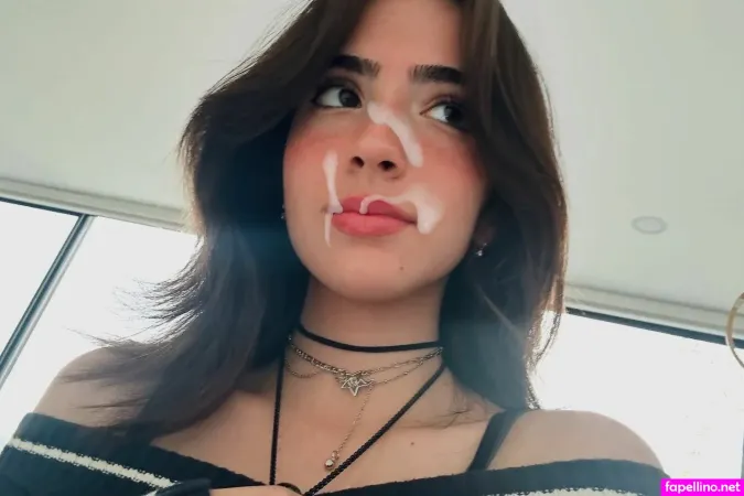 Gabriela Bee OnlyFans Thumbnail #dlszsi4Ppt