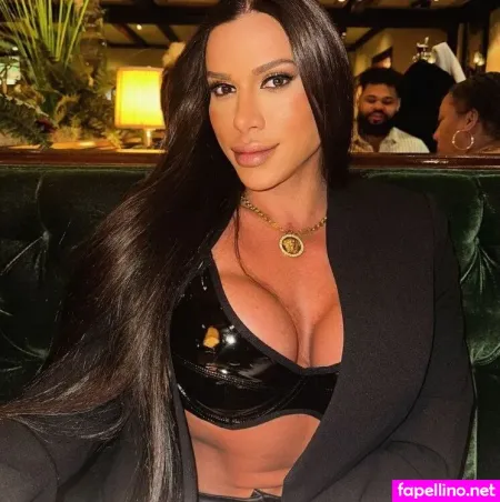 Gabriela Carmo OnlyFans Thumbnail #b26FG9LDVN