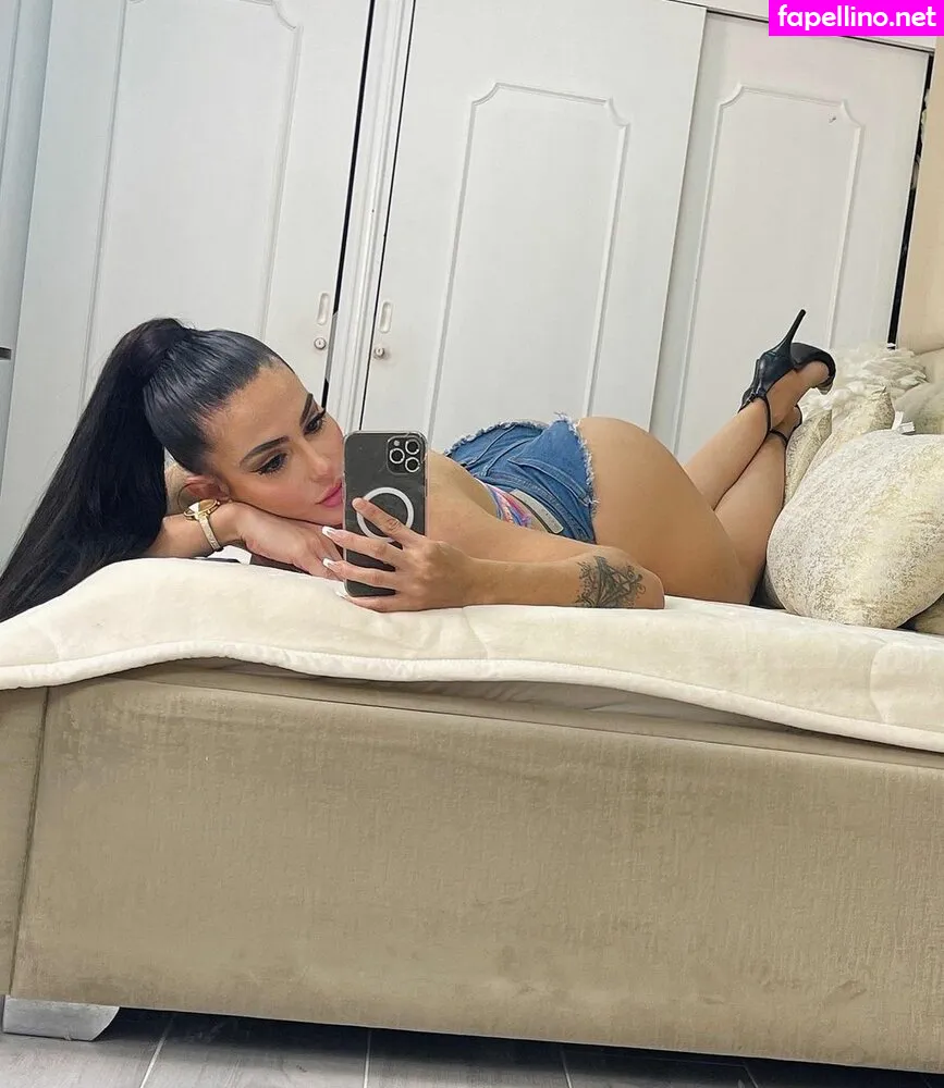 gabiparisi, gabriela.parisi_ Nude Leaked OnlyFans Photo #VfScUZnoSP