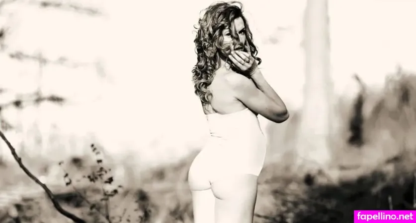 Gabriela Soukalov OnlyFans Thumbnail #HQGfqASaTB