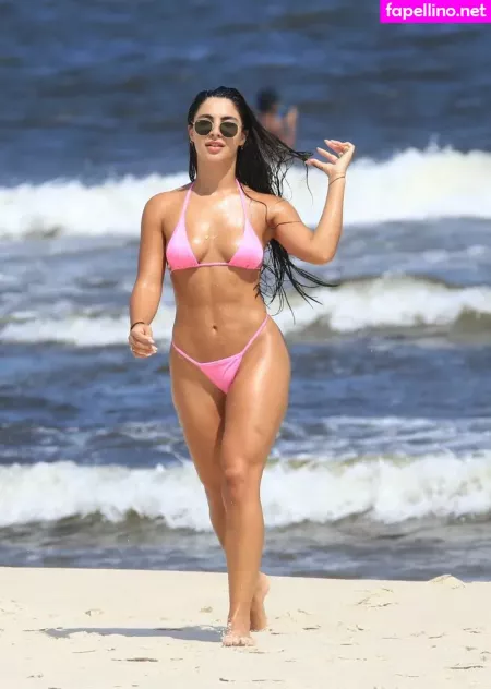 Gabriela Versiani OnlyFans Thumbnail #L7OyHh9t1b
