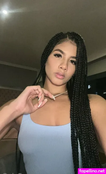 Gabrielachiquinfree OnlyFans Thumbnail #XCjMJl0rPQ