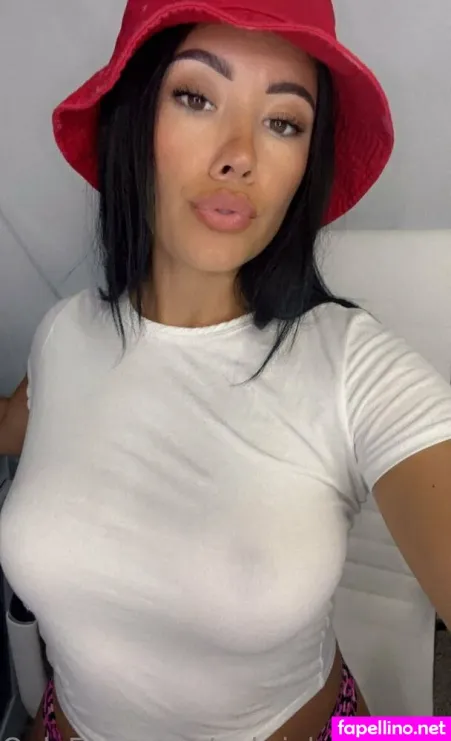Gabrielagarcia1923 OnlyFans Thumbnail #8r5rR8VS4z