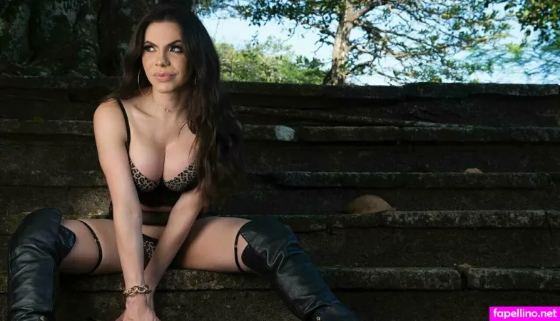 Gabrielanicola OnlyFans Thumbnail #5A55XR0ppG