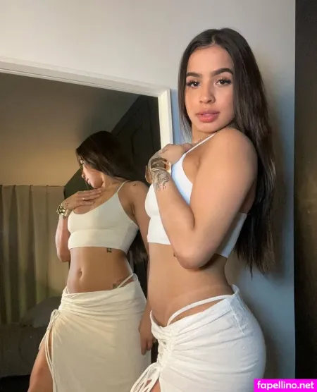 Gabrielareyes333 OnlyFans Thumbnail #KE7sO7F5gC