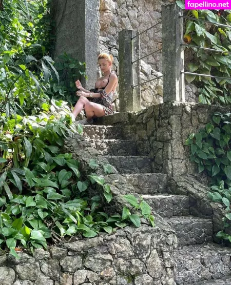 Gabrielasellmann OnlyFans Thumbnail #2g2IJF1N0g