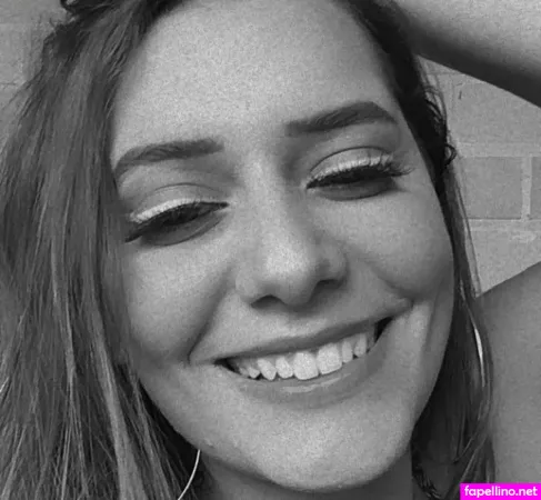 Gabriella Bertolucci OnlyFans Thumbnail #Udks8M0Wg9