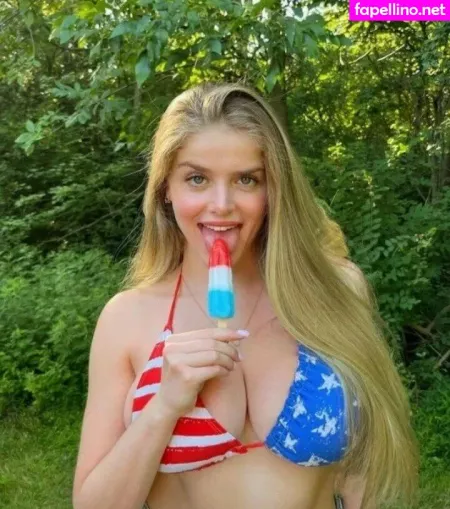 Gabriella Couto OnlyFans Thumbnail #wsBXS0UJ9V