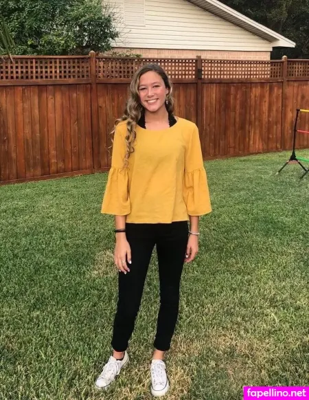 Gabriella Garrett OnlyFans Thumbnail #LuaNYBsXCL