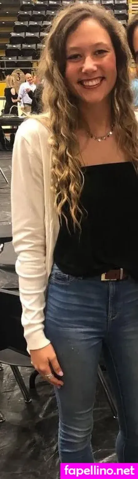 Gabriella Garrett OnlyFans Thumbnail #coO2HyuMul