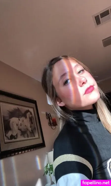 Gabriella Garrett OnlyFans Thumbnail #dP4GZ2pbzY