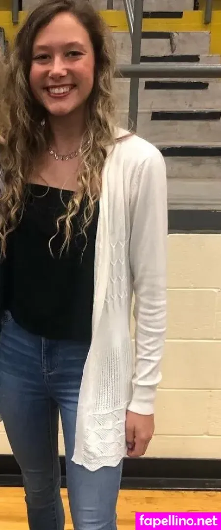 Gabriella Garrett OnlyFans Thumbnail #nAjVZ2vsoG