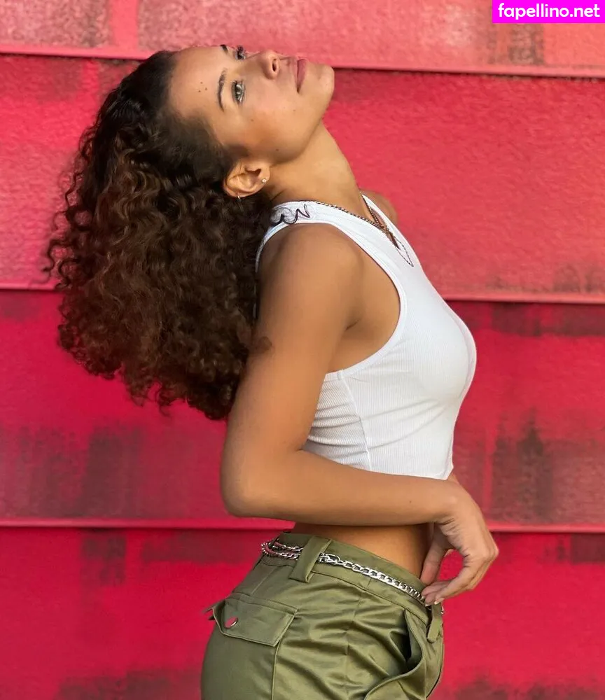 gabriellasaraivah Nude Leaked OnlyFans Photo #xnGcYZTpY0