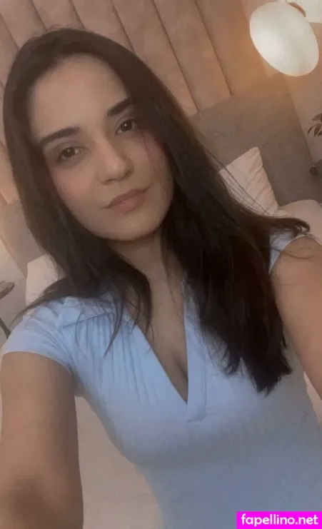 Gabriella Wils OnlyFans Thumbnail #9NjzEwGV3p