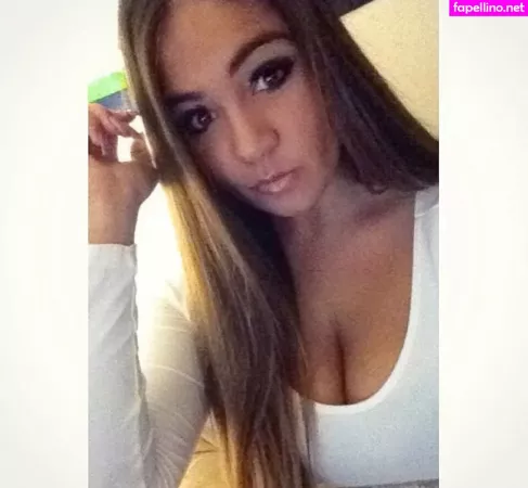 Gabriella OnlyFans Thumbnail #c874VzSbil
