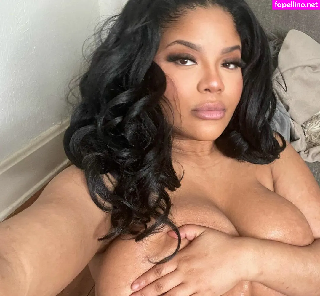 https:, loganberry_, thebigtitwitch Nude Leaked OnlyFans Photo #65RH4mQQxL