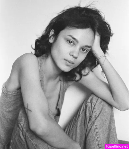 Gabrielle Rul OnlyFans Thumbnail #NjUoqckpf0