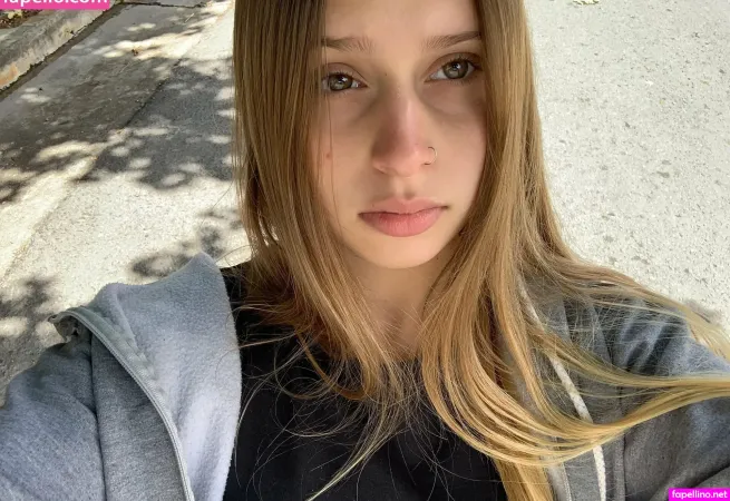 Gabriellla OnlyFans Thumbnail #9Qs3R09jCw